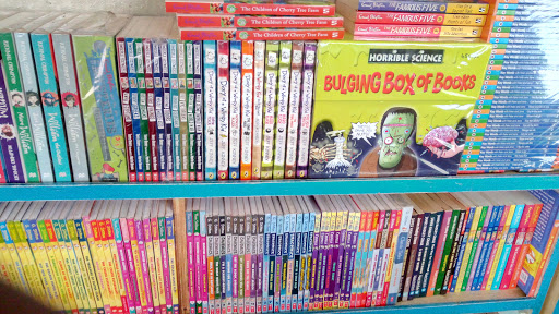 Eagle Book Centre, Trivandrum Rd, Palayamkottai, Tirunelveli, Tamil Nadu 627002, India, IT_Book_Store, state TN