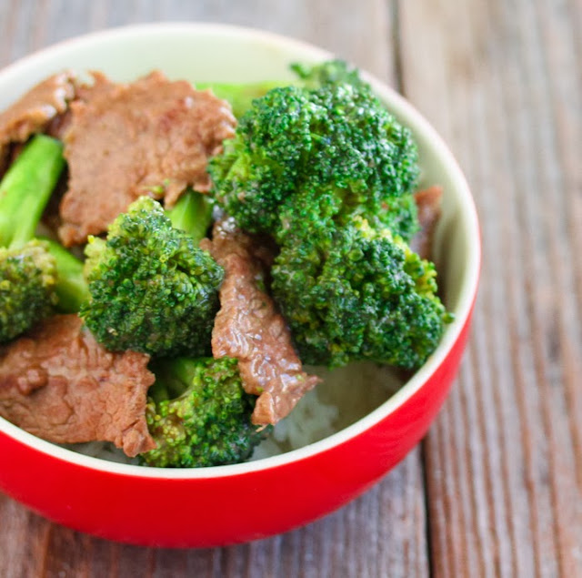 close-up photo of beef with broccoli