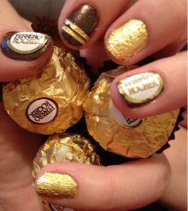 Gold foil on natural nails.. Looks like Ferrero Rocher 😂 : r/Nailpolish