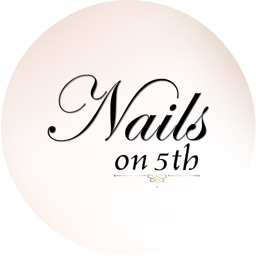 NAILS ON 5TH logo