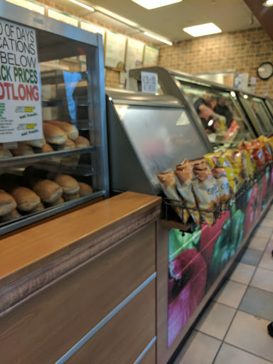 Restaurant «Subway», reviews and photos, 4320 Westown Pkwy #101, West Des Moines, IA 50266, USA