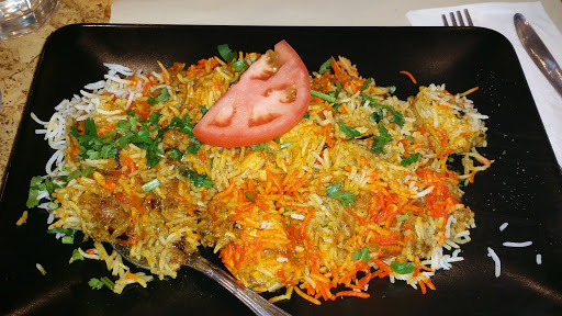 Indian Restaurant «Spice Mantra», reviews and photos, 6 E Palisade Ave, Englewood, NJ 07631, USA