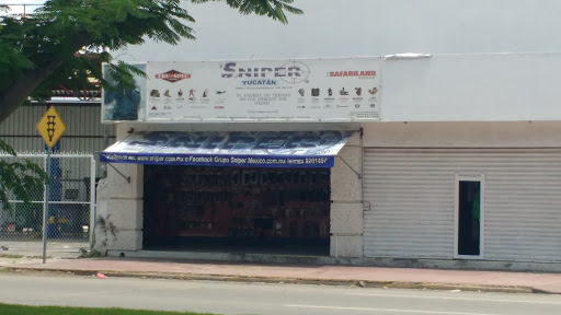 Sniper, Av Itzaes 510 entre 67 y 65-B, Centro, 97000 Mérida, Yuc., México, Tienda de uniformes | YUC