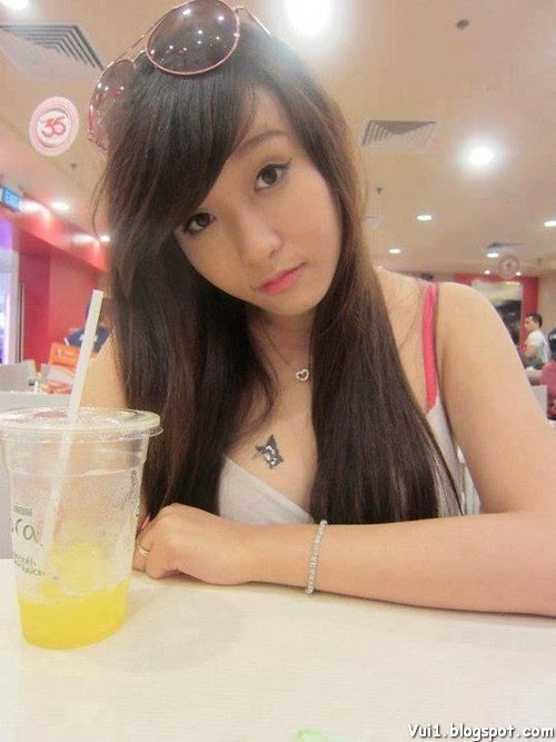 Hinh anh de thuong cua nu sinh tuoi moi lon - hinh 2 Hinh anh de thuong cua nu sinh tuoi moi lon - hinh 2