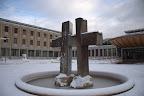 Il collegio coperto di neve