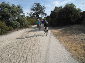 Ruta en bici de Madrid a Manzanares el Real por el GR-124, junio 2012 Ruta en bici de Madrid a Manzanares el Real por el GR-124, junio 2012