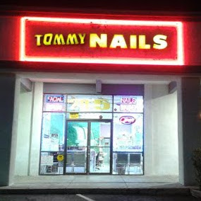 Tommy Nails logo