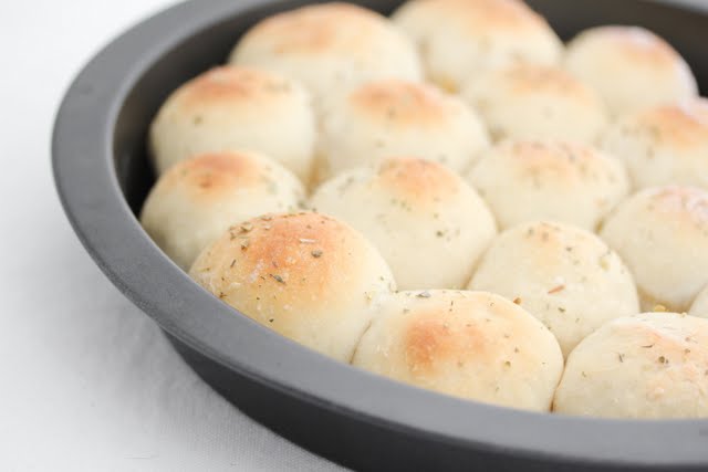 close-up photo of a pan of Stuffed pizza bites