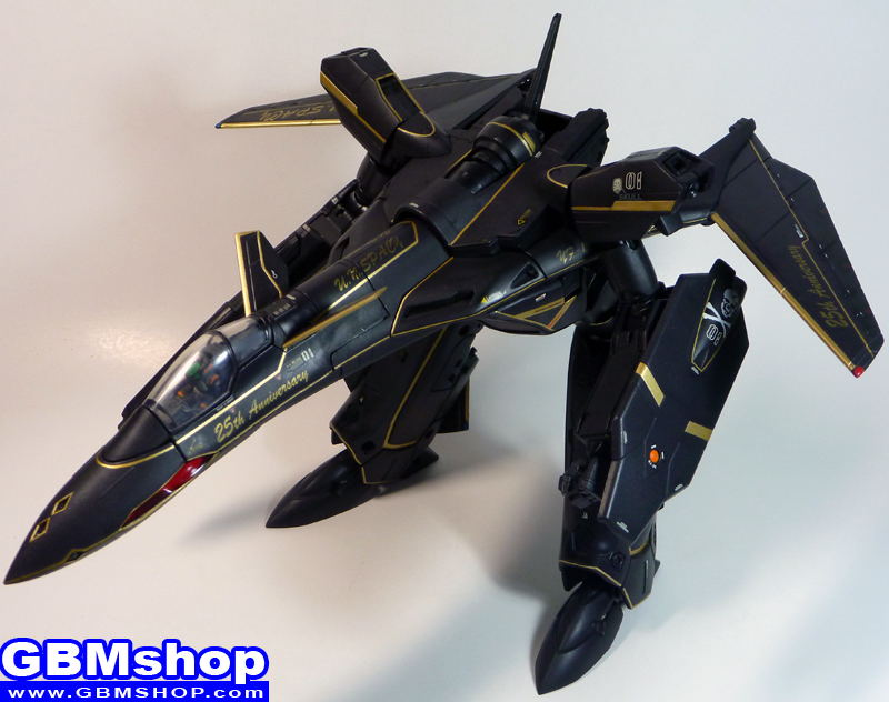 Macross VF-X VF-19A Black Excalibur GERWALK Mode
