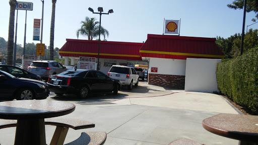 Hamburger Restaurant «In-N-Out Burger», reviews and photos, 21133 Golden Springs Dr, Diamond Bar, CA 91765, USA