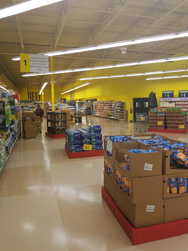 Grocery Store «Harveys Supermarket», reviews and photos, 1605 Shurling Dr, Macon, GA 31211, USA