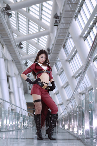 Người mẫu xứ Hàn gợi cảm với cosplay Age of Heroes - Ảnh 4