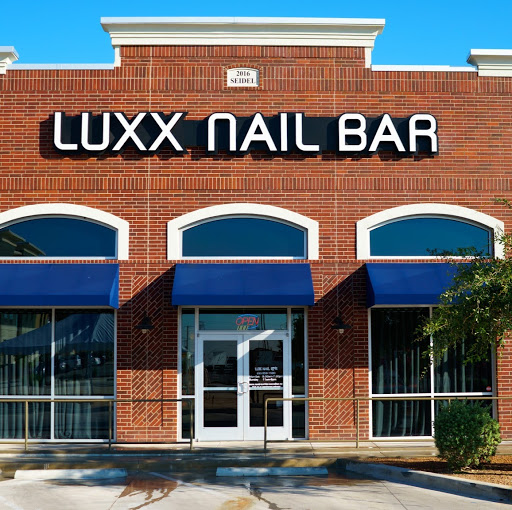 Luxx Nail Bar New Braunfels logo