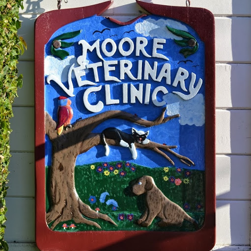 Moore Veterinary Care logo