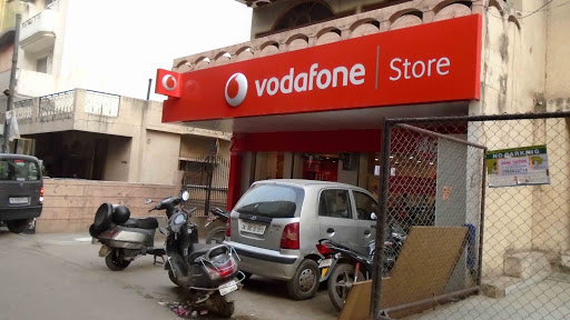 Vodafone Store, Vikas Road, Preet ViharNirman Vihar - E 356, Vikas Mark, Opp. V3S Mall, New Delhi, Delhi 110092, India, Telecommunications_Service_Provider, state UP