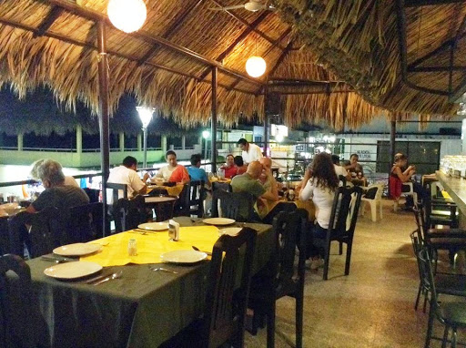 El Fogón Norteño, Interior 22, 1er piso, Av. Benito Juárez esq. Abasolo, Centro, 29960 Palenque, Chis., México, Bar restaurante | CHIS