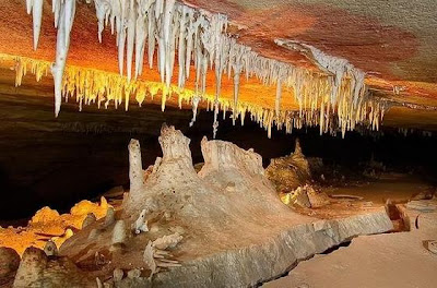 Amazing Caves