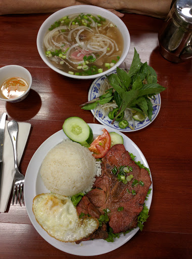 Vietnamese Restaurant «Pho Anh Dao Restaurant», reviews and photos, 775 US-1, Edison, NJ 08817, USA