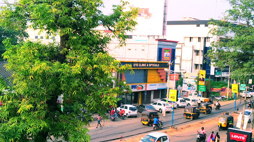 SpecZone, Pukadiyil Buildings, Lal Bahadur Shastri Rd, Kottayam, Kerala 686001, India, Optometrist, state KL