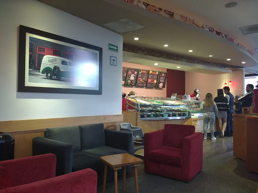 Krispy Kreme Doughnuts, Centro Comercial La Cúspide, Avenida Lomas Verdes 1200, Lomas Verdes, 53126 Naucalpan de Juárez, Méx., México, Tienda de donuts | EDOMEX