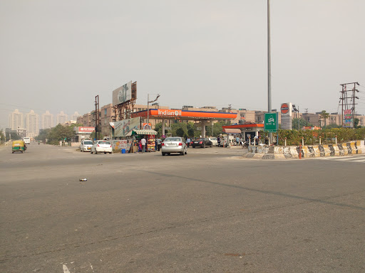 Indian Oil: SHAHED DESHRAJ FILLING STATION, PP1, Greater Noida Expressway, Sector 105, Noida, Uttar Pradesh 201304, India, Petrol_Pump, state UP