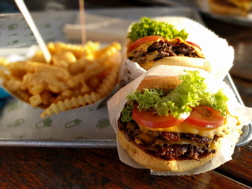 Shake Shack, Bahar 4 JBR - The Walk - Dubai - United Arab Emirates, Hamburger Restaurant, state Ajman