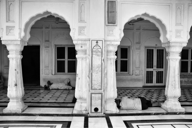 Ik Onkar Omkar harmandir sahib golden temple amritsar monochrome black and white