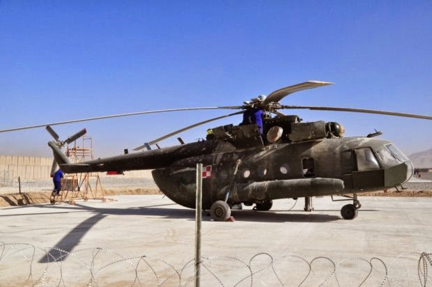 z8898829Q%252CNa-zdjeciu-Mi-17-serwisowane-w-Ghazni-w-Afganistanie.jpg