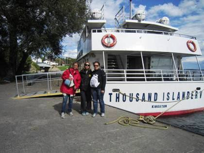 CANADA COSTA ESTE 2011 - Blogs de Canada - UPPER CANADA VILLAGE - GANANOQUE (Crucero mil islas) - MISSISAUGA (9)