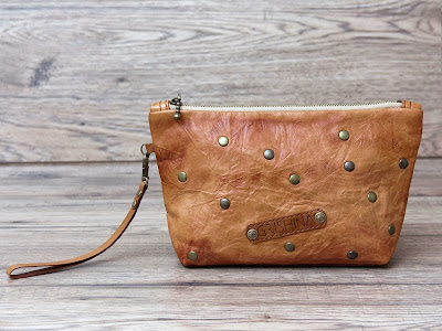 Leather%2520wristlet%2520.JPG