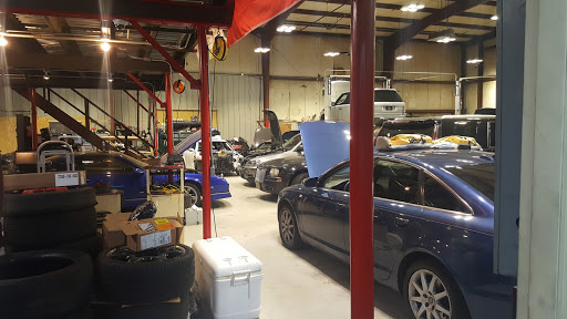 Auto Repair Shop «12 Volt Doctor», reviews and photos, 2917 Arthur Kill Rd, Staten Island, NY 10309, USA