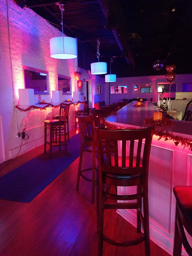 American Restaurant «Traxx Lounge & Grill», reviews and photos, 716 GA-155 S, McDonough, GA 30253, USA