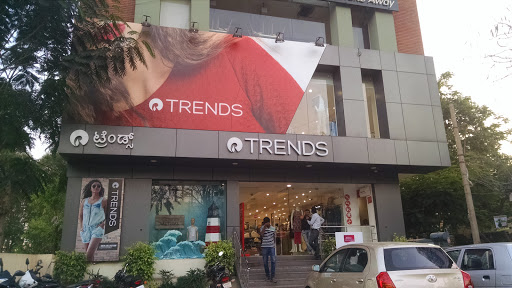 Reliance Trends, H A L Old Airport Rd, Silver Springs Layout, Marathahalli, Bengaluru, Karnataka 560037, India, Shopping_Centre, state KA