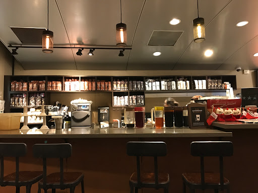 Coffee Shop «Starbucks», reviews and photos, 23005 W Outer Dr, Allen Park, MI 48101, USA