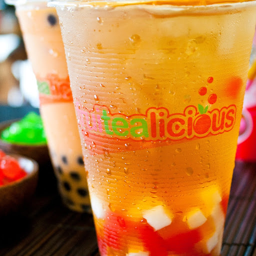 Fruitealicious Boba Tea logo