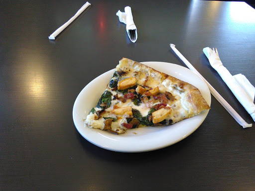 Pizza Restaurant «Pizza Hut», reviews and photos, 1112 Washington Pike, Bridgeville, PA 15017, USA