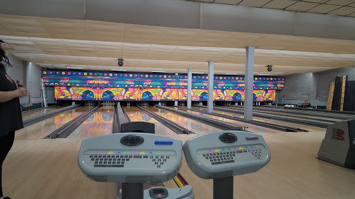 Bowling Alley «Bowl Inn Bowling Center», reviews and photos, 727 Bailey Ave, Buffalo, NY 14206, USA
