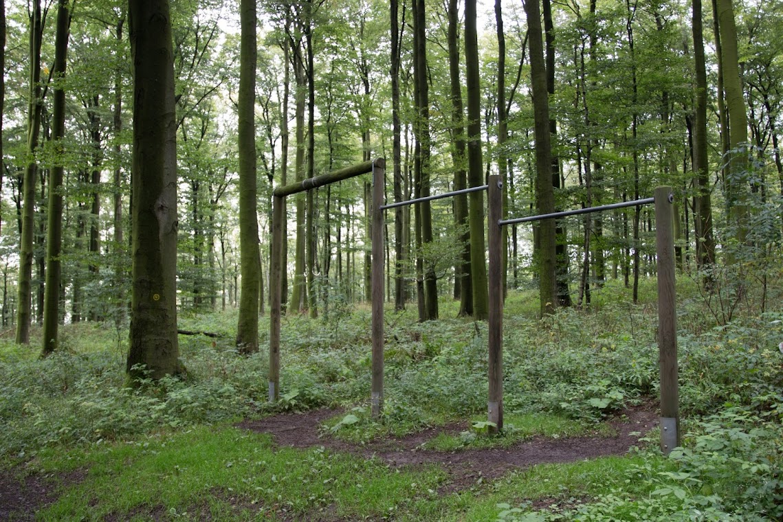 groß