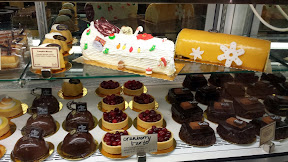 Vanille Patisserie at the Chicago French Market