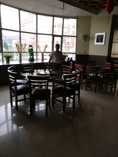 Mandarin Court, 3rd Floor, Silver Square Complex, Guwahati-Shillong Road, Ananda Nagar, Christian Basti, Guwahati, Assam 781007, India, Food_Court, state AS