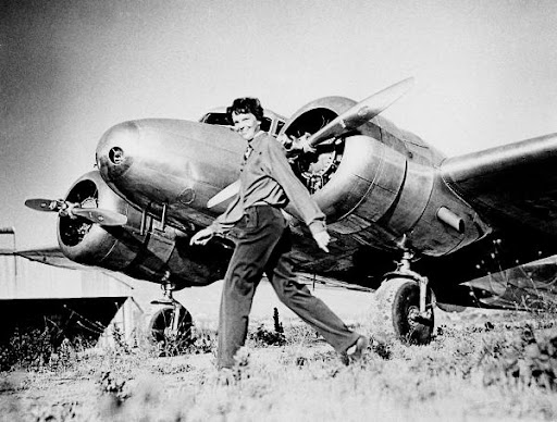 Amelia Earhart Cold Case For A Hot Lady Image