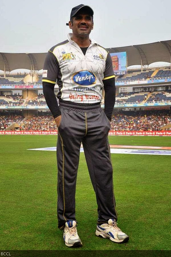 Sunil Shetty during the Celebrity Cricket League 2014, held at the DY Patil Stadium, in Mumbai, on January 25, 2014. (pic: Viral Bhayani)