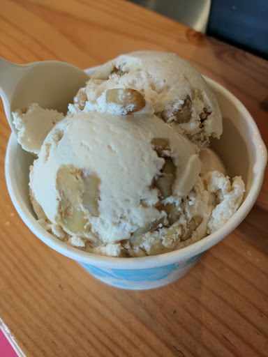 Ice Cream Shop «Molly Moon’s Homemade Ice Cream», reviews and photos, 2615 NE 46th St, Seattle, WA 98105, USA