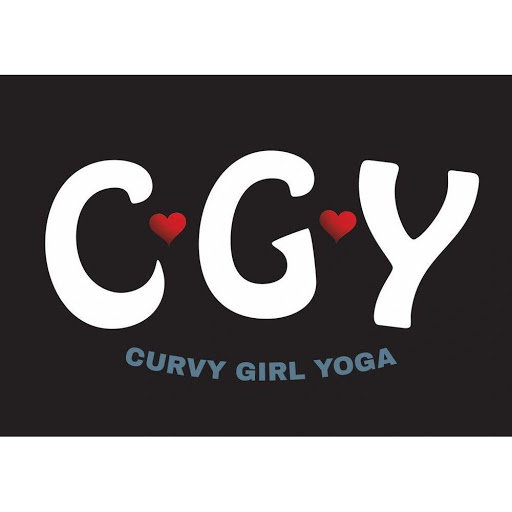 curvy girl yoga
