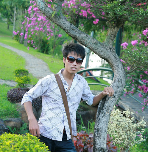 Luu Huynh Photo 8