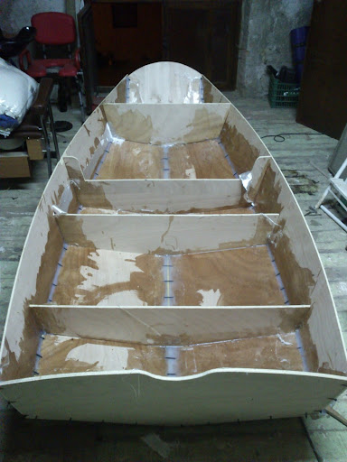 BOTE - Construcción de mi primer bote 2012-08-13