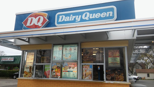 Fast Food Restaurant «Dairy Queen Ltd Brazier», reviews and photos, 4017 W Broadway Ave, Robbinsdale, MN 55422, USA