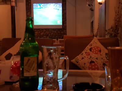 Photos of Five Crowns : The Sports Bar & Lounge