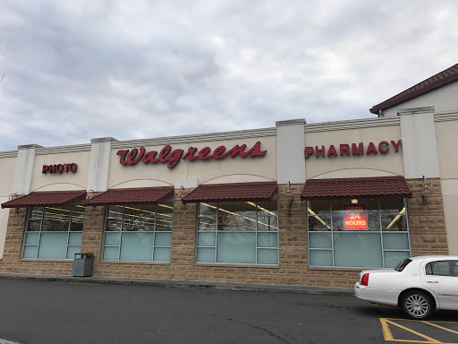 Drug Store «Walgreens», reviews and photos, 6649 Morrison Blvd, Charlotte, NC 28211, USA