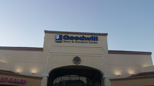 Thrift Store «Goodwill Retail Store & Donation Center - East Simi Valley», reviews and photos